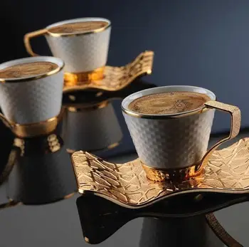 12 Vnt porceliano Aukso kavos puodelio Arbatos Rinkinys Nustatyti Kavos Puodelis ir Lėkštelė Balta Latte Puodelis Cappuccino Espresso Kavos Puodelio drinkware