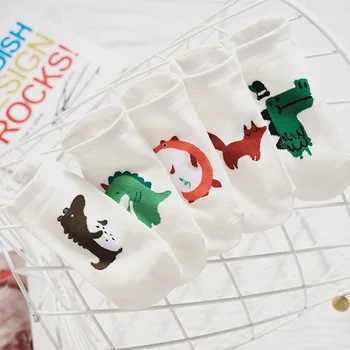 Animacinių filmų kojinės gyvūnų spausdinti Moterų trumpo medvilnės Kawaii anime no-show kulkšnies Nematomą mados kojinės ežys Dinozauras