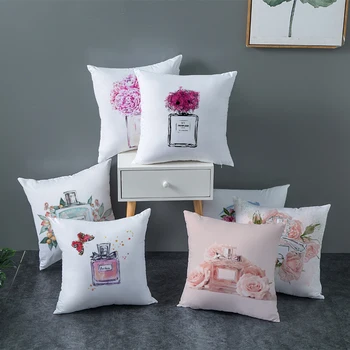 Kvepalų buteliuko serijos Valentino Diena pagalvės rinkinys, persikų pergamento užvalkalas priskirtą audinio aikštėje sofos pagalvėlė padengti